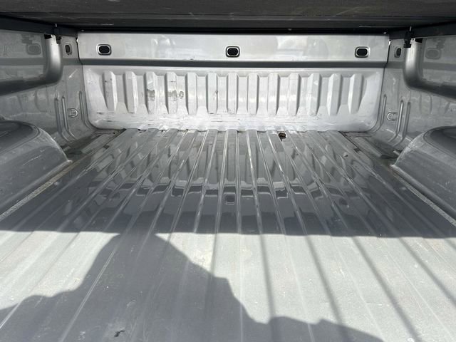 Used 2018 Chevrolet Silverado 1500 LT w/ All Star Edition image 28