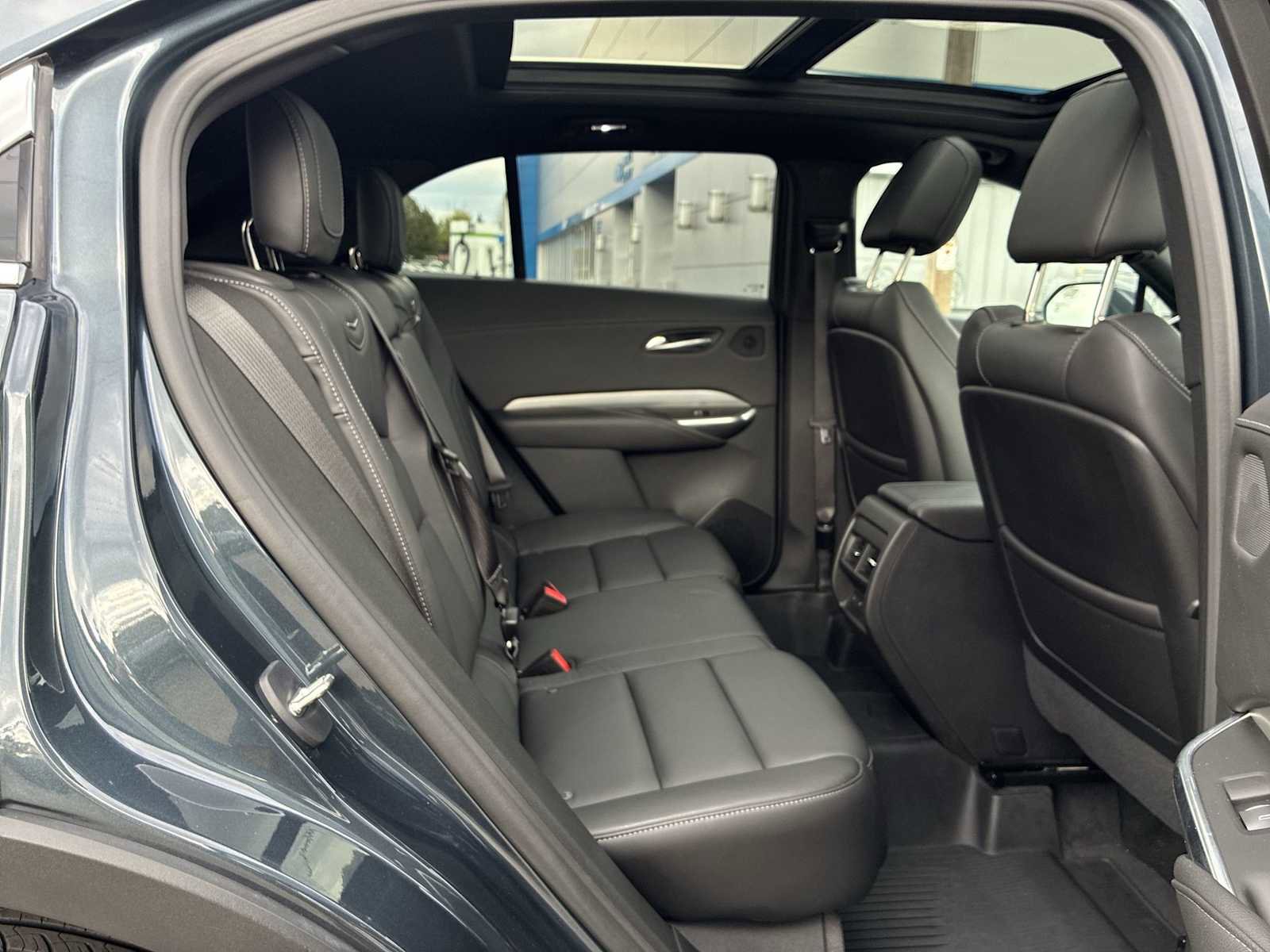 Certified 2020 Cadillac XT4 Premium Luxury image 28