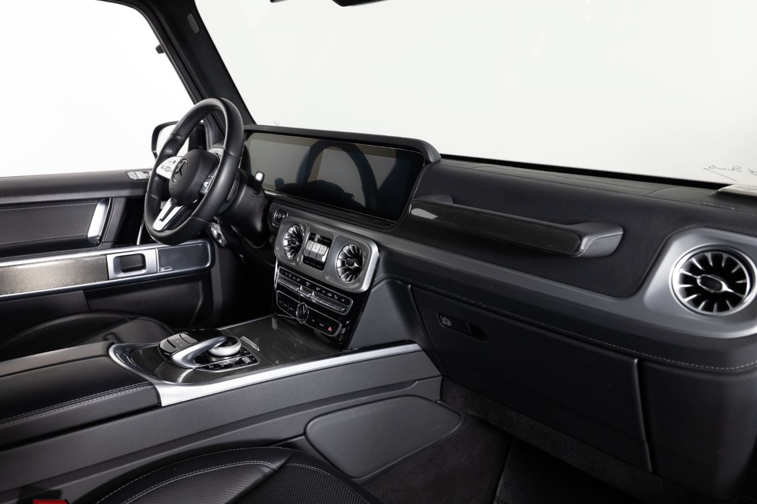 Used 2023 Mercedes-Benz G 550 image 27