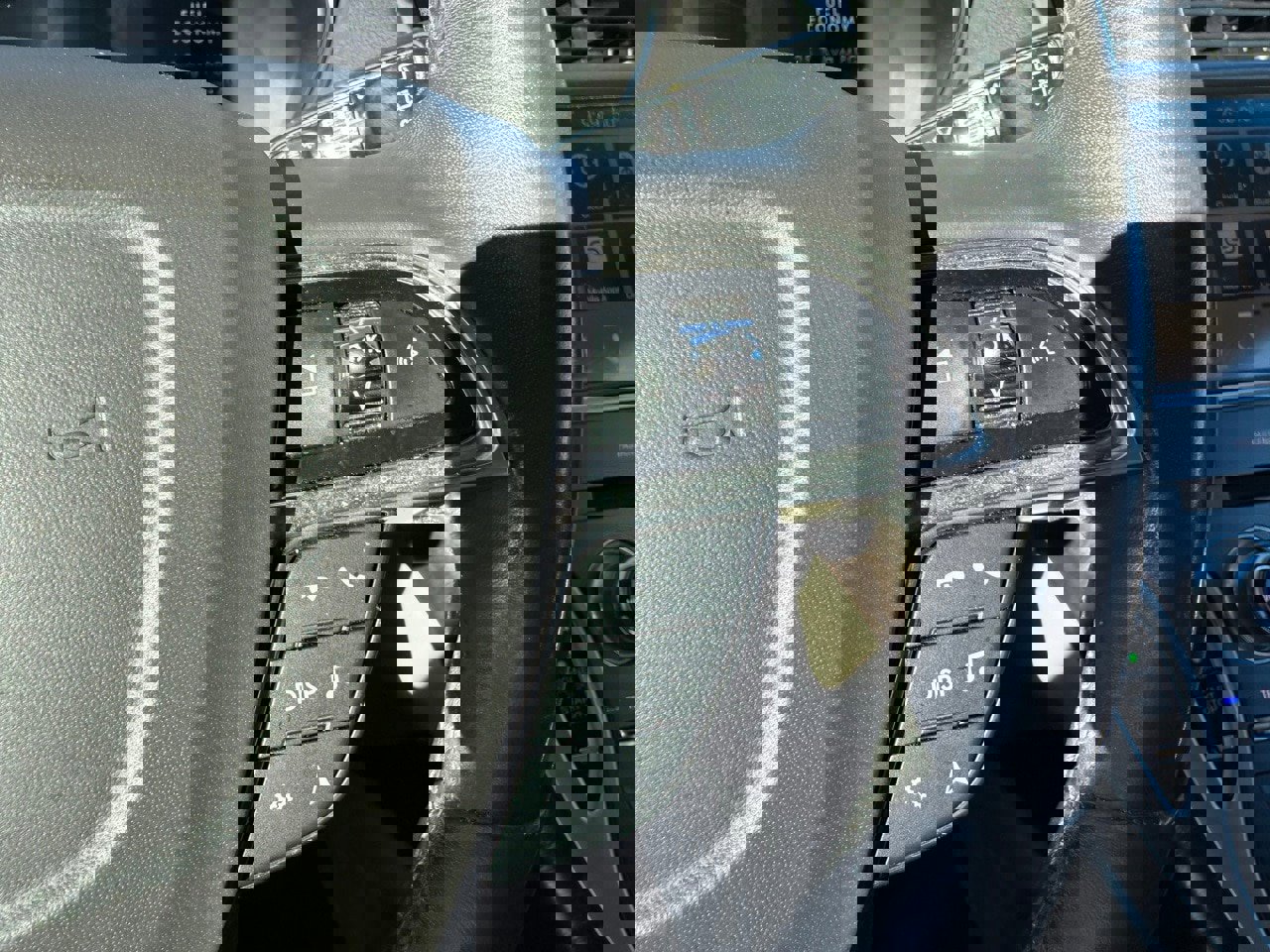 Used 2019 Lincoln Nautilus Select image 14