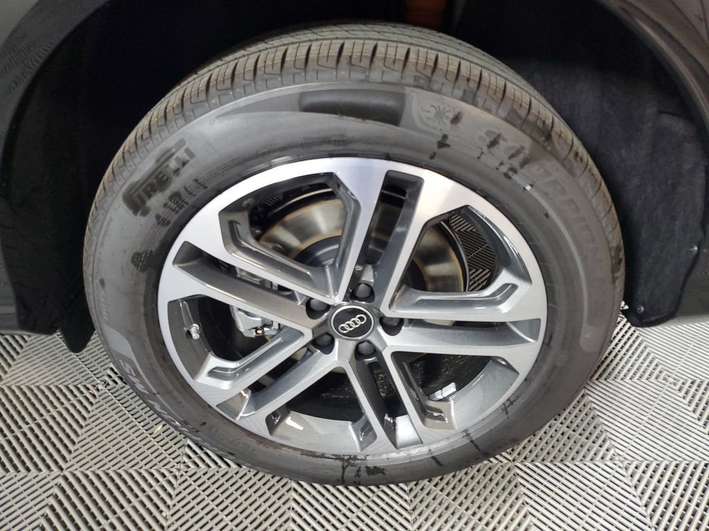 New 2026 Audi Q5 2.0T AWD/4WD image 11