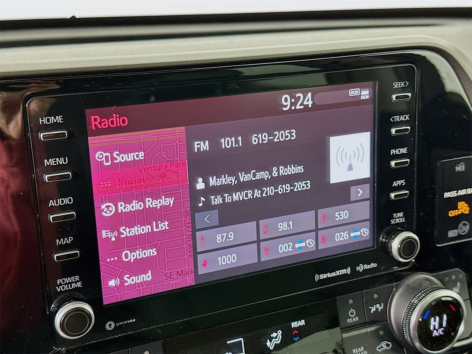 Certified 2021 Toyota Highlander XLE image 15