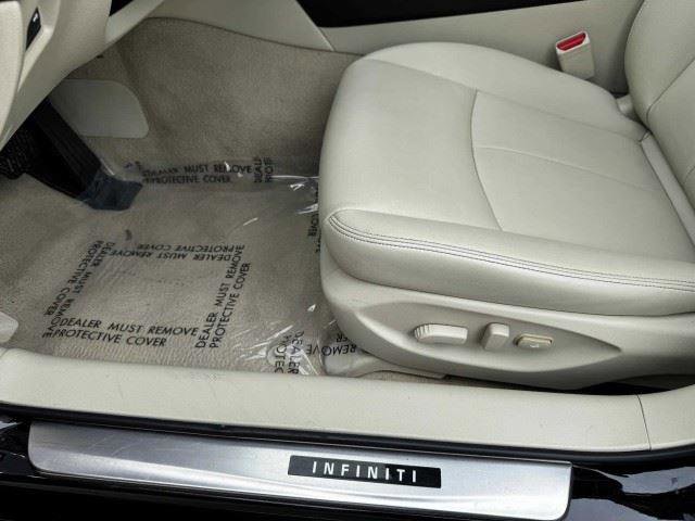 Used 2020 INFINITI Q50 Luxe w/ Essential Package (3.0T Luxe) RWD image 16