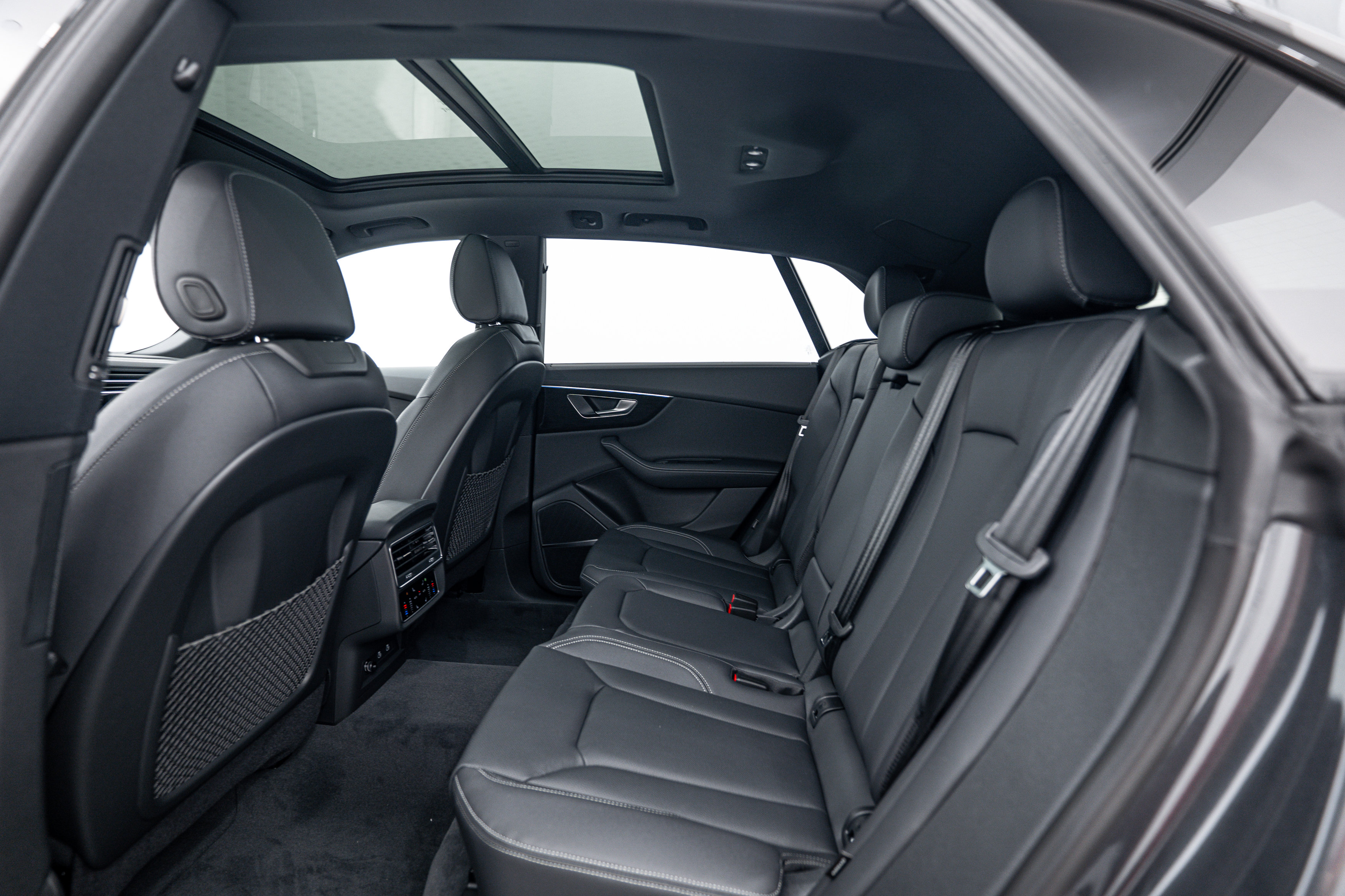 New 2026 Audi Q8 Premium Plus AWD/4WD image 18