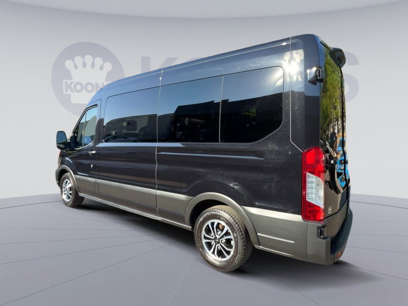 Used 2024 Ford Transit 350 XL image 12