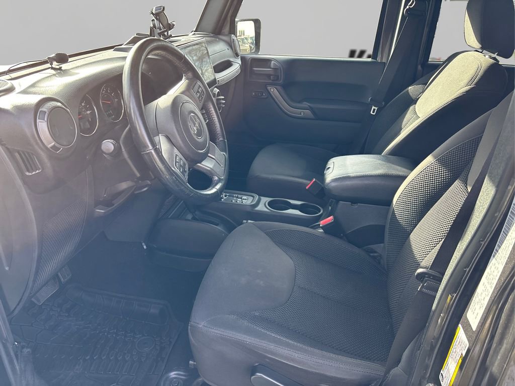 Used 2017 Jeep Wrangler Unlimited Sport image 9