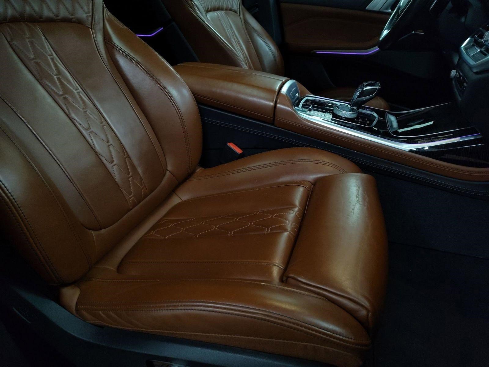 Used 2019 BMW X7 xDrive50i w/ M Sport Package image 27