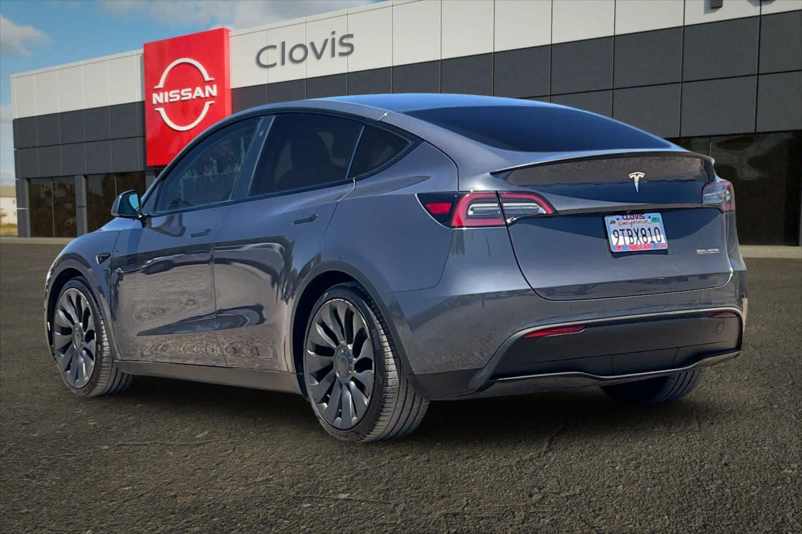 Used 2022 Tesla Model Y Performance AWD/4WD image 7