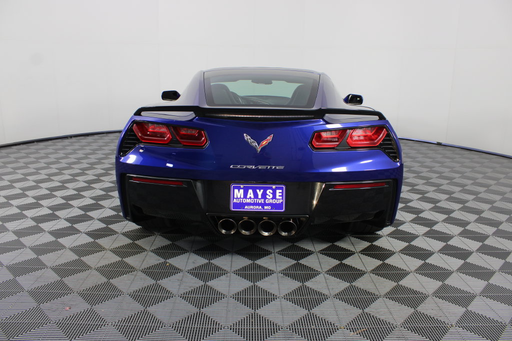 Used 2017 Chevrolet Corvette Stingray Coupe w/ 1LT RWD image 6