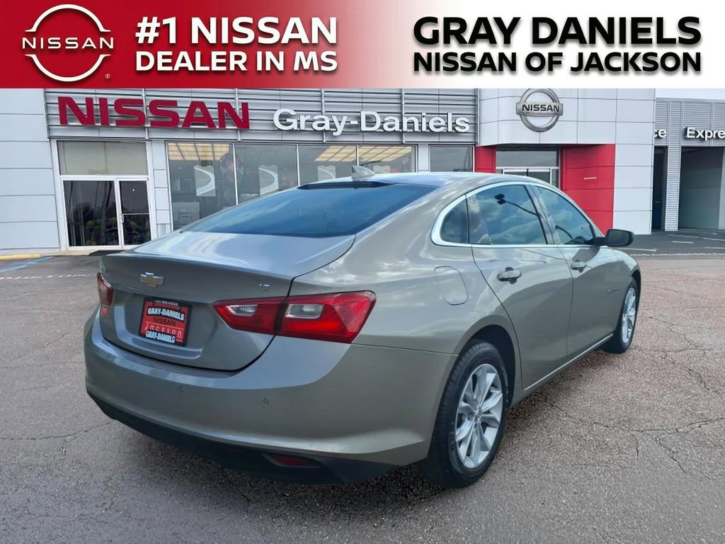 Used 2025 Chevrolet Malibu LT FWD image 7