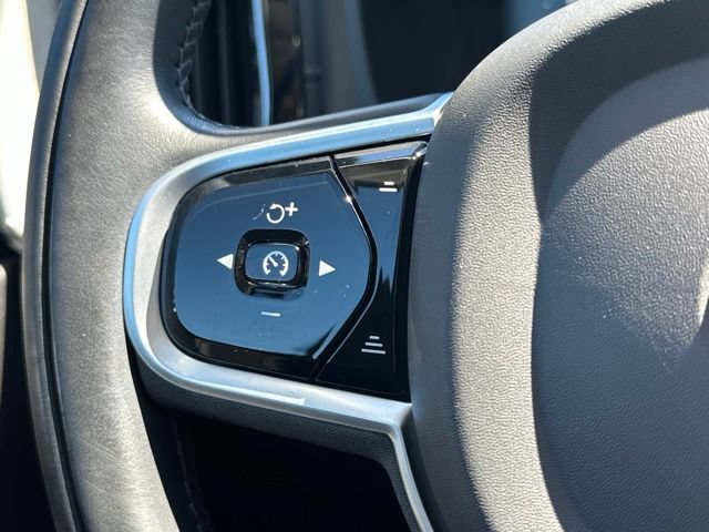 Used 2021 Volvo XC60 T5 Inscription w/ Protection Package Premier AWD/4WD image 26
