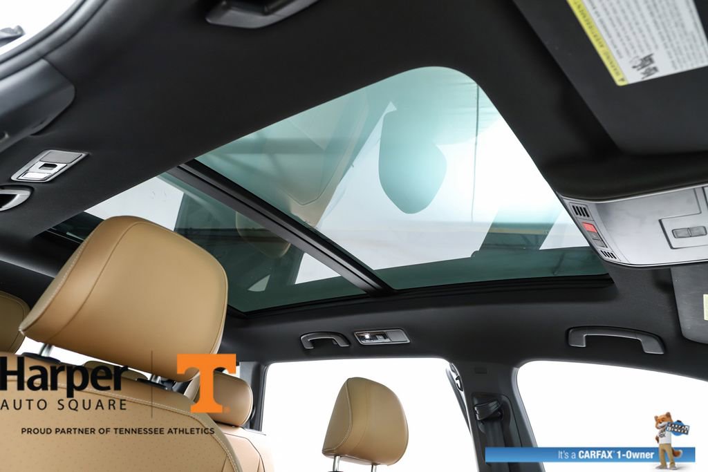 Used 2023 Volkswagen Tiguan SE R-Line image 35