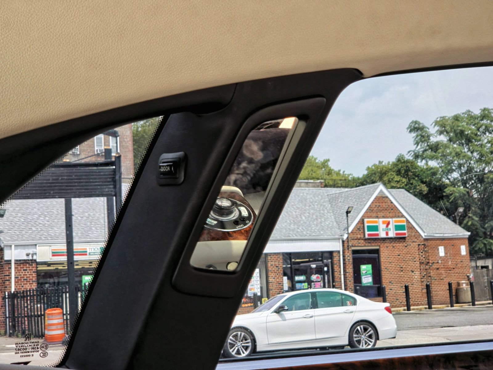 Used 2012 Rolls-Royce Ghost RWD image 39