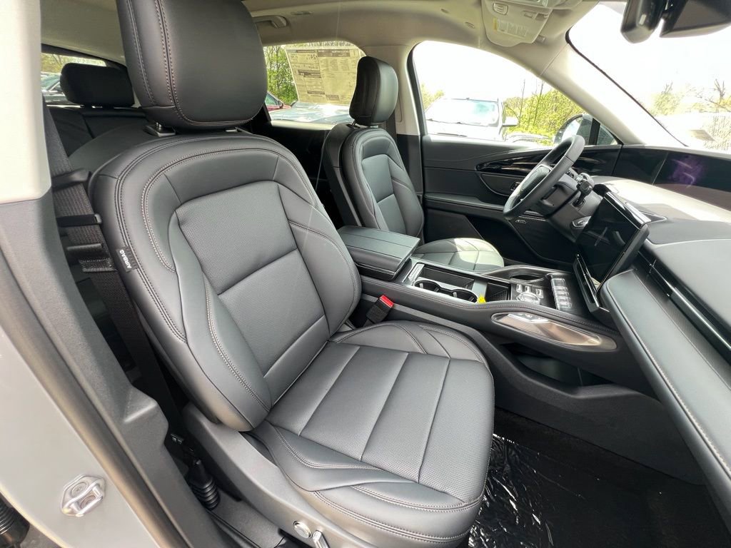 New 2026 Lincoln Nautilus Premier w/ Equipment Group 102A AWD/4WD image 22
