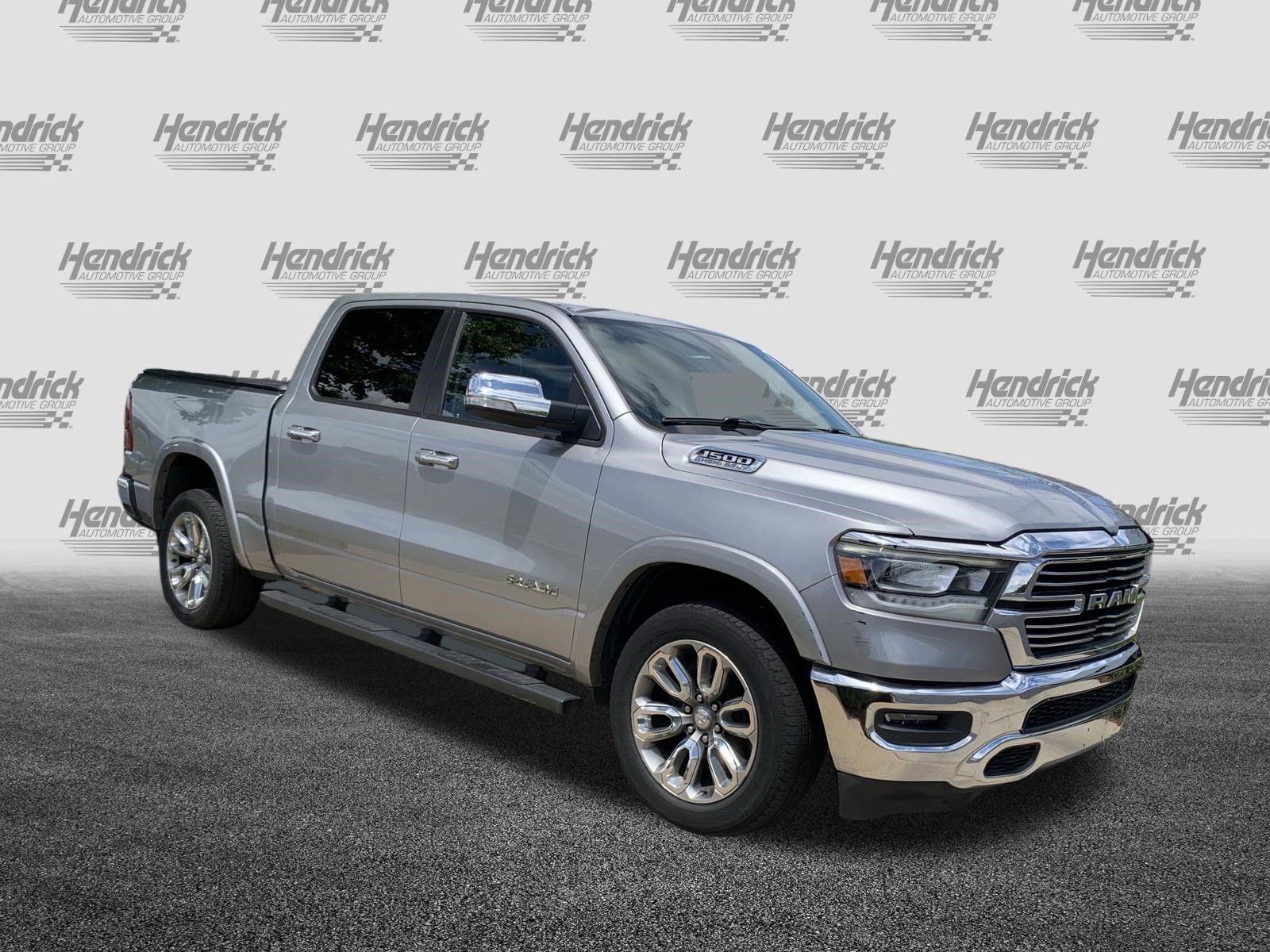 Used 2020 RAM 1500 Laramie AWD/4WD image 2