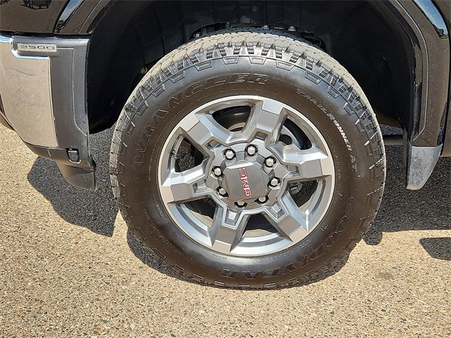 New 2025 GMC Sierra 3500 SLT w/ SLT Convenience Package image 7