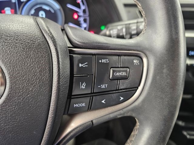 Used 2021 Lexus UX 250h UX 250h AWD w/ Accessory Package (Z1) image 12