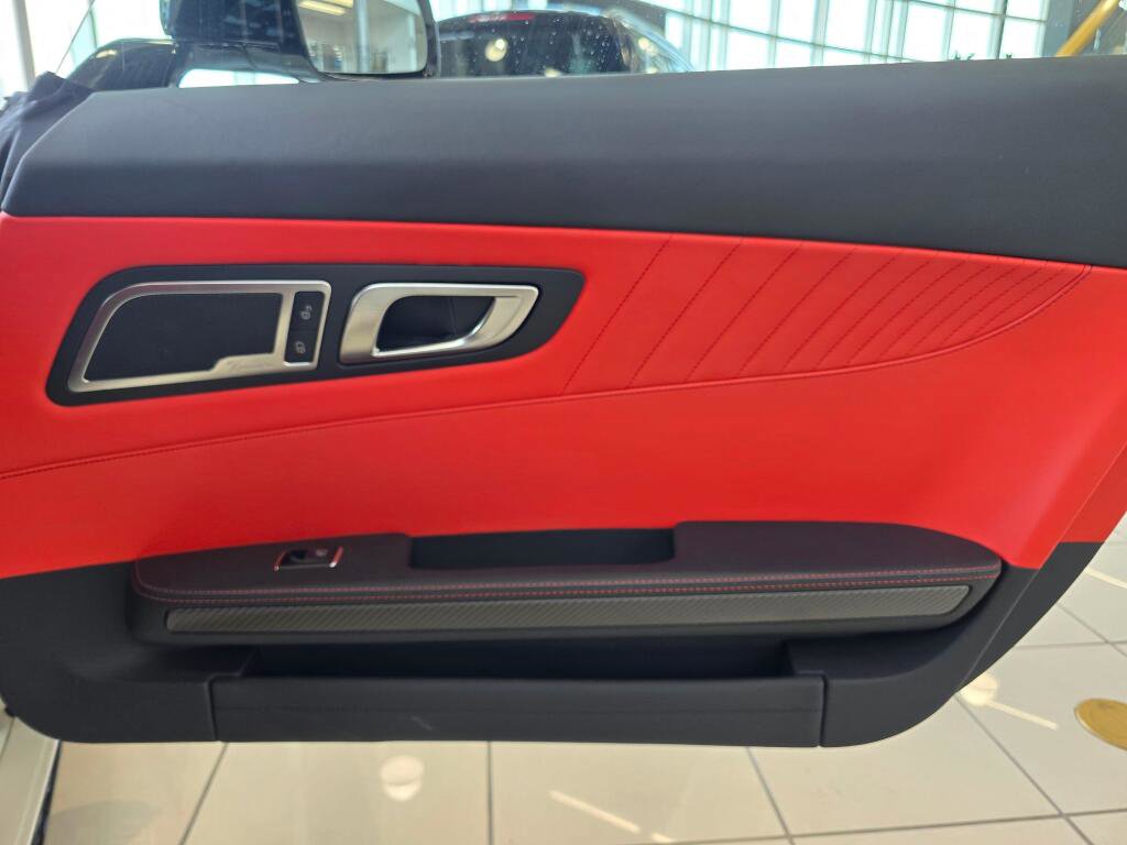 Used 2018 Mercedes-Benz AMG GT C image 23