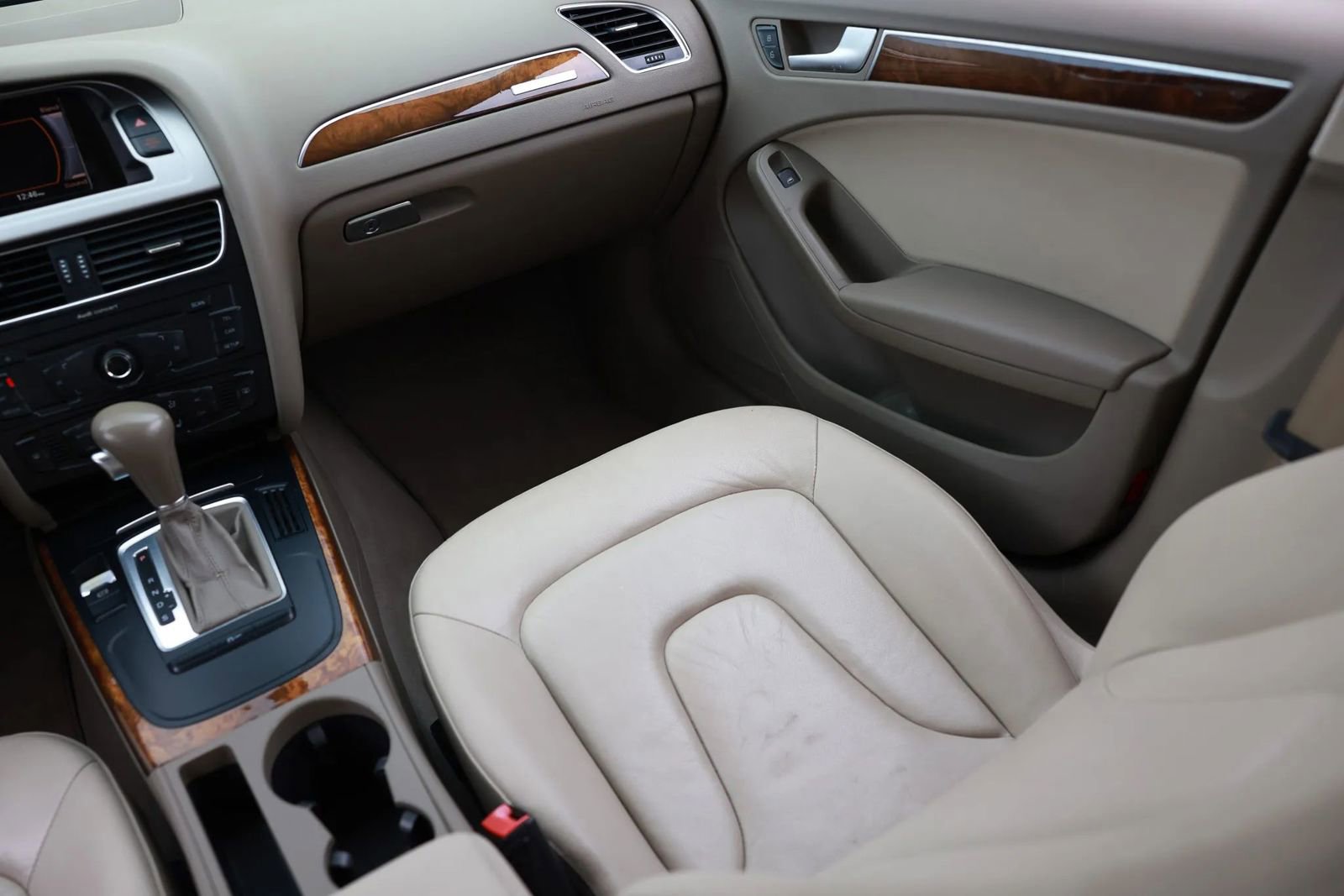 Used 2011 Audi A4 2.0T Premium image 22