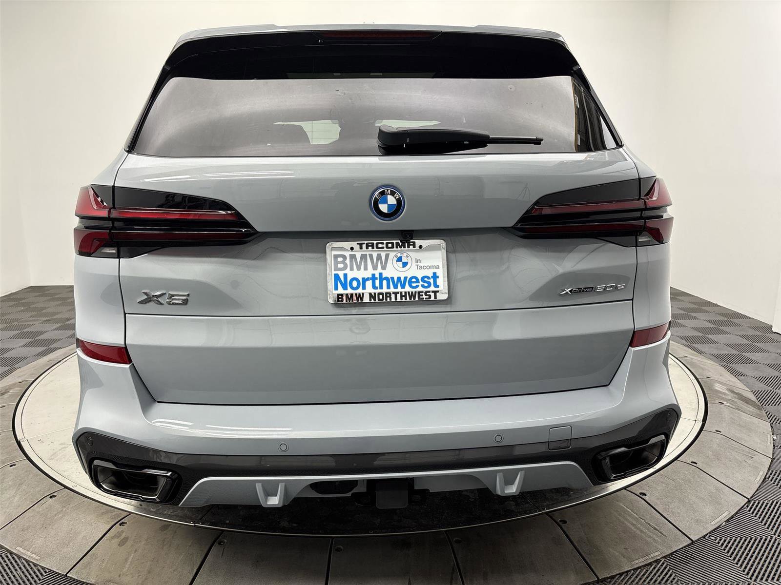 New 2026 BMW X5 xDrive50e AWD/4WD image 15