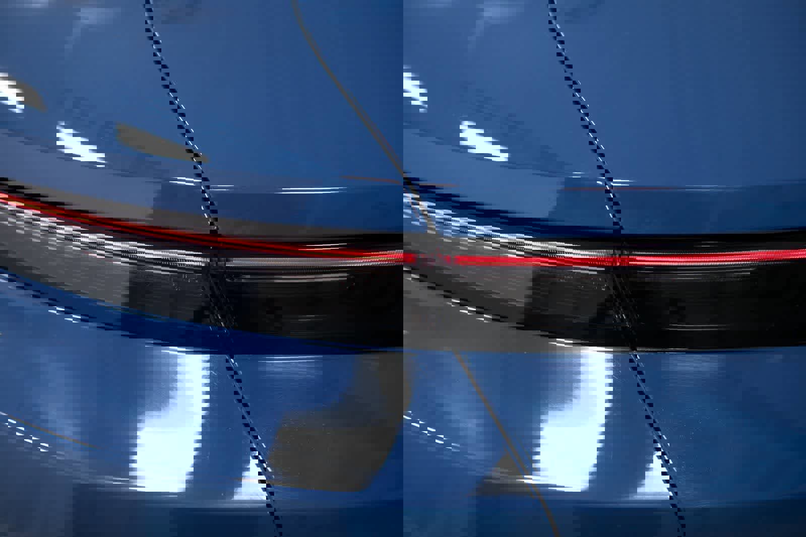 Certified 2023 Porsche Taycan 4 Cross Turismo image 34