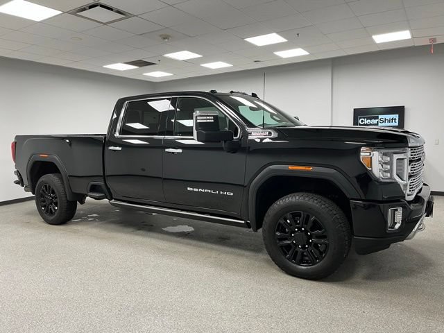 Used 2023 GMC Sierra 3500 Denali w/ Denali Black Diamond Edition AWD/4WD image 12
