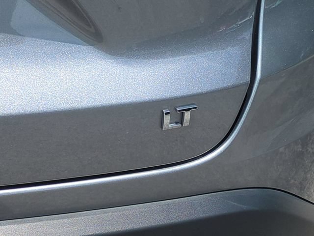 Used 2025 Chevrolet Trax LT w/ LT Convenience Package FWD image 13
