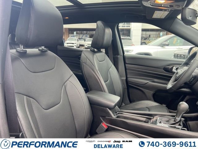 Used 2024 Jeep Compass Limited w/ High Altitude Package image 31