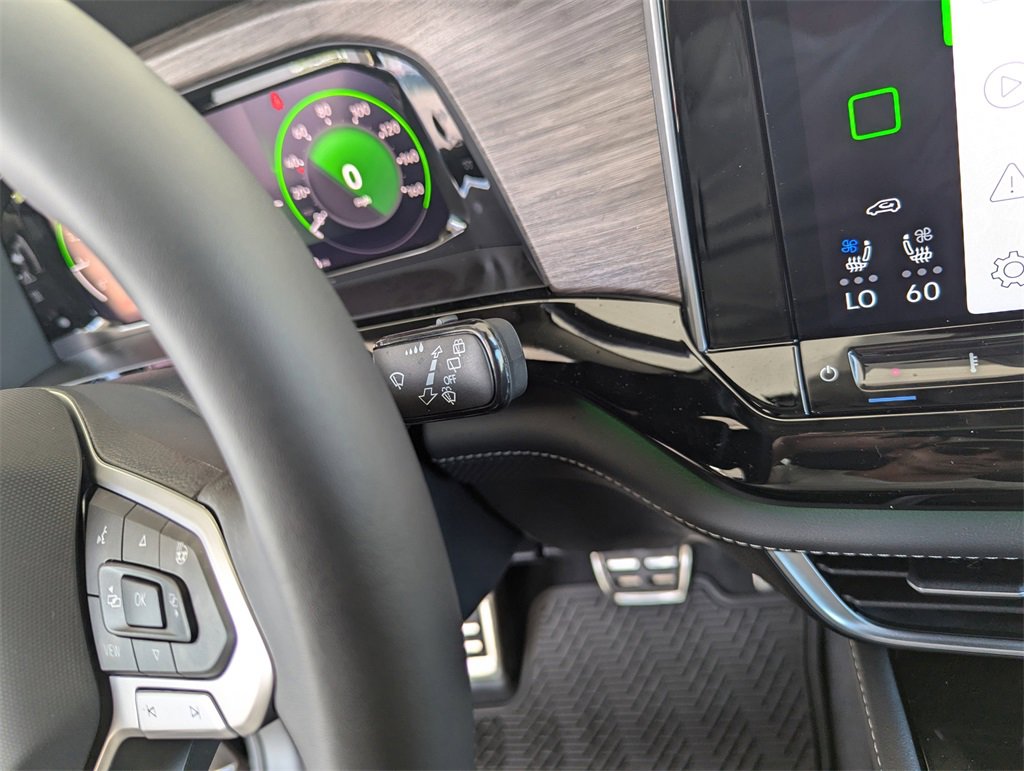 New 2025 Volkswagen Atlas SEL Premium R-Line image 23
