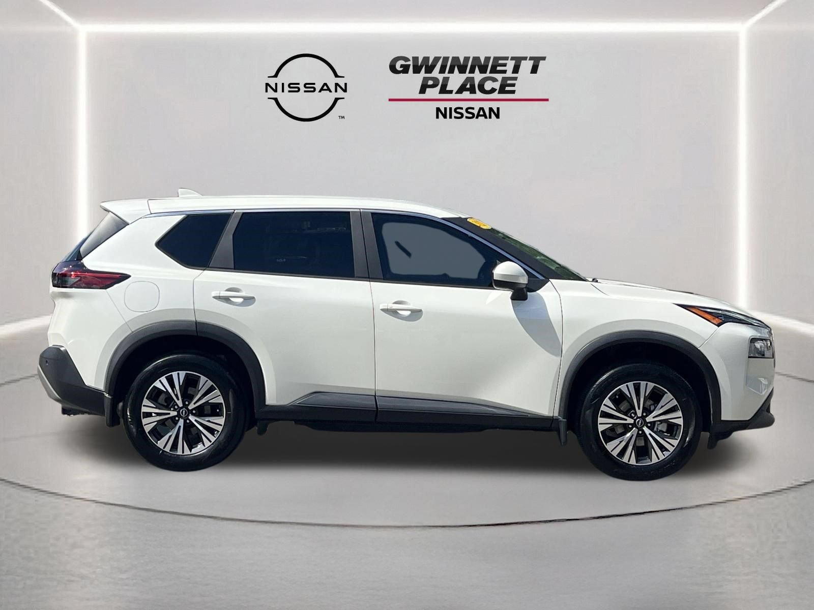 Certified 2023 Nissan Rogue SV FWD image 26
