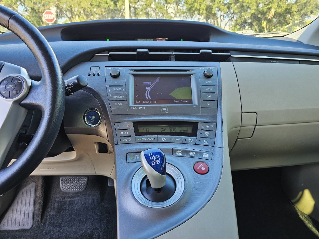 Used 2012 Toyota Prius Four FWD image 18