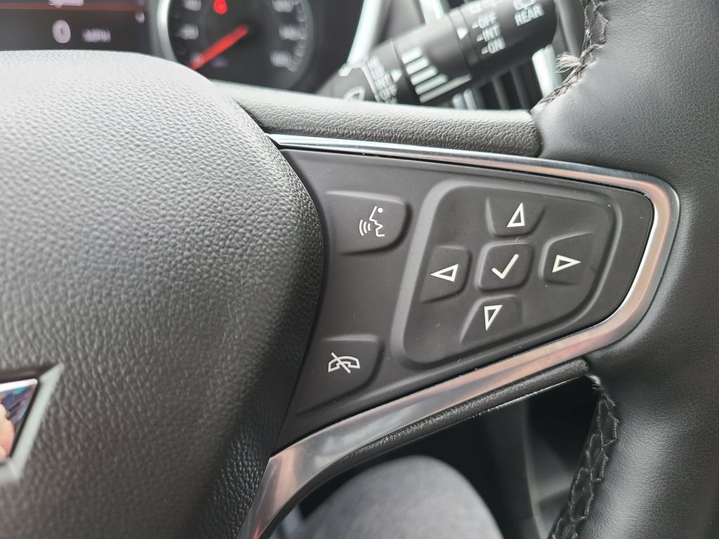 Used 2024 Chevrolet Equinox Premier AWD/4WD image 27
