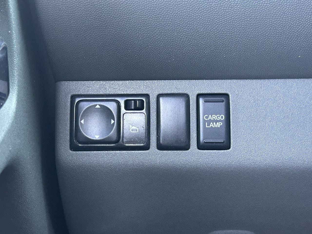 Certified 2021 Nissan Frontier SV RWD image 32