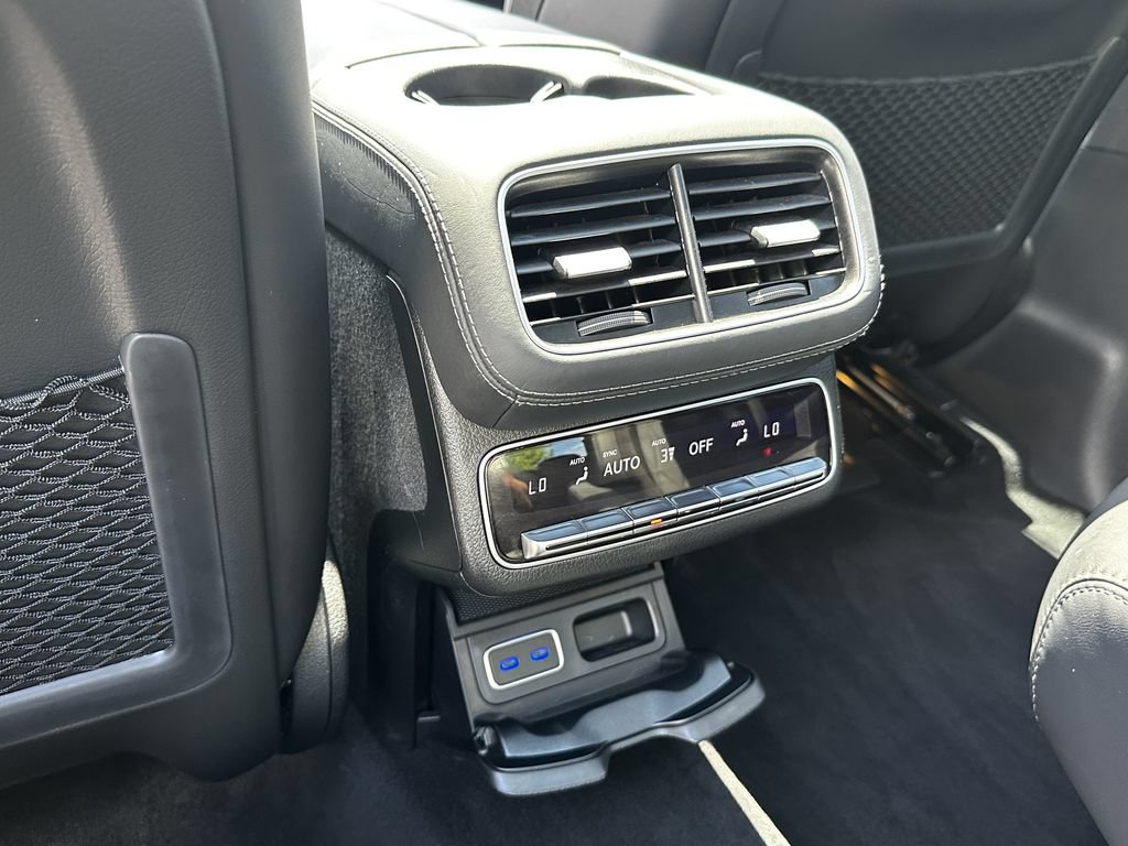 Certified 2025 Mercedes-Benz GLS 63 AMG 4MATIC image 27
