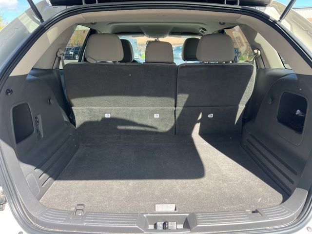 Used 2013 Ford Edge SEL FWD image 14