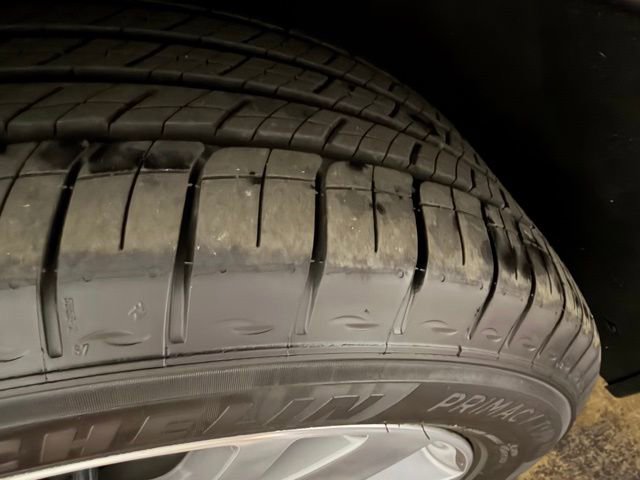 Used 2025 Cadillac XT5 Premium Luxury image 11