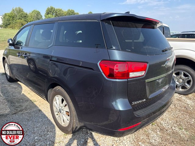 Used 2017 Kia Sedona LX FWD image 7