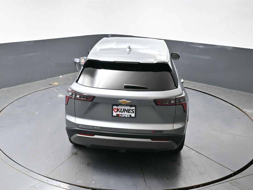 Used 2025 Chevrolet Equinox LT AWD/4WD image 48