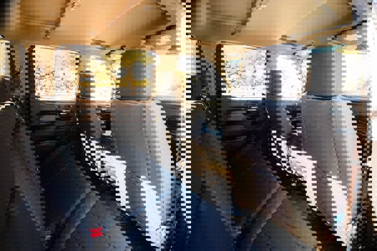 Used 2021 Chevrolet Silverado 1500 LT image 27