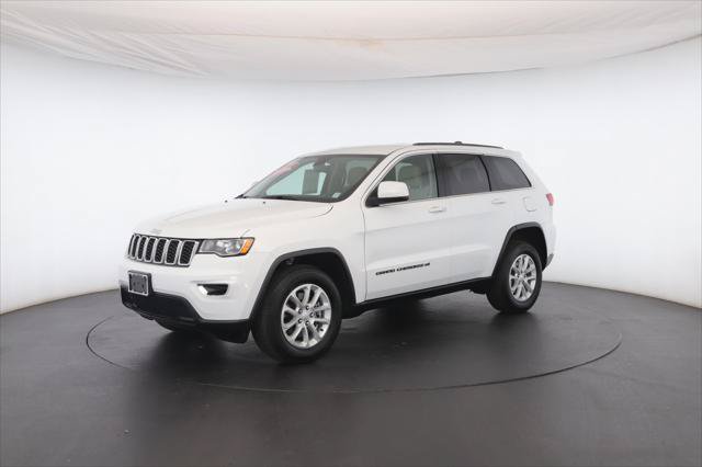 Certified 2022 Jeep Grand Cherokee Laredo E AWD/4WD image 37