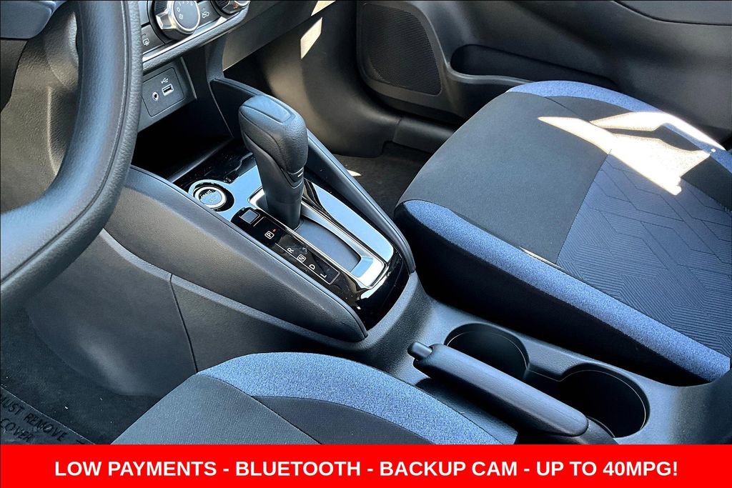 New 2025 Nissan Versa SV w/ Trunk Package FWD image 22