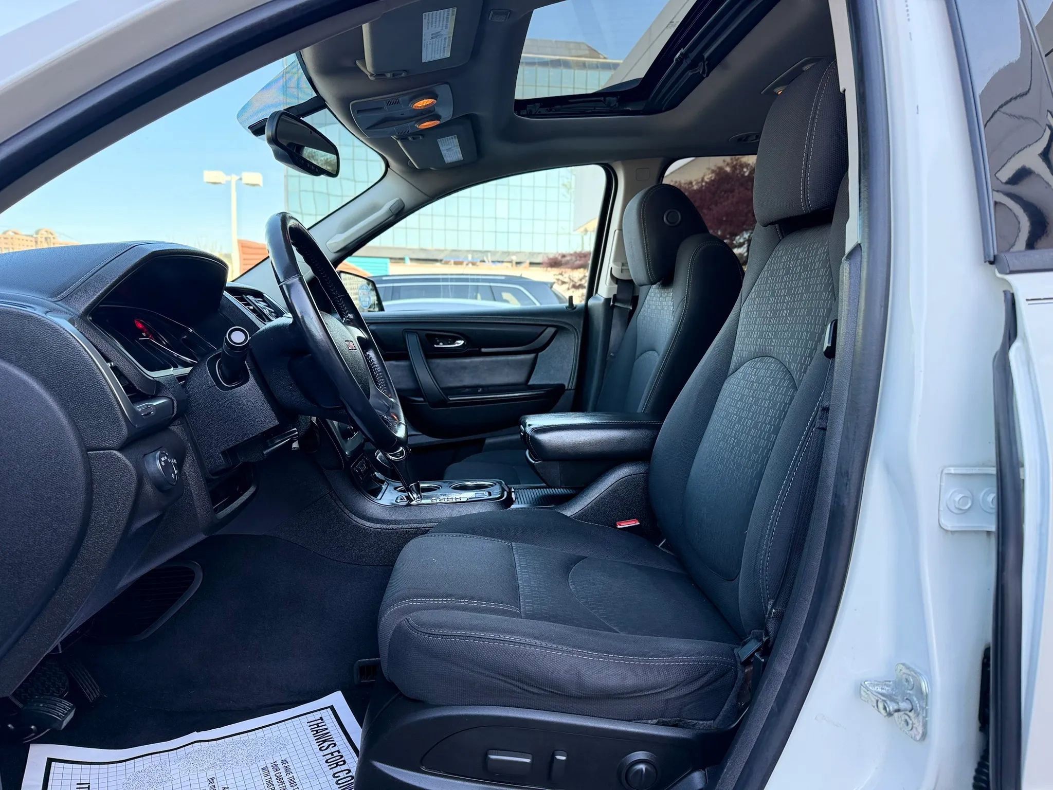 Used 2014 GMC Acadia SLE image 10