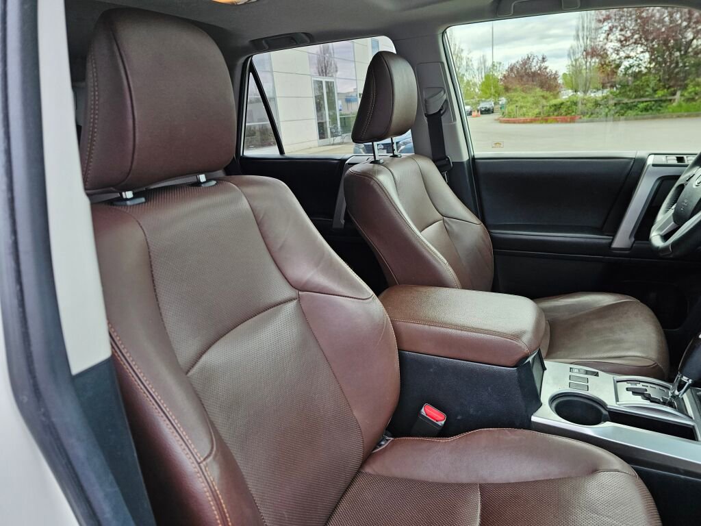 Used 2019 Toyota 4Runner Limited AWD/4WD image 12