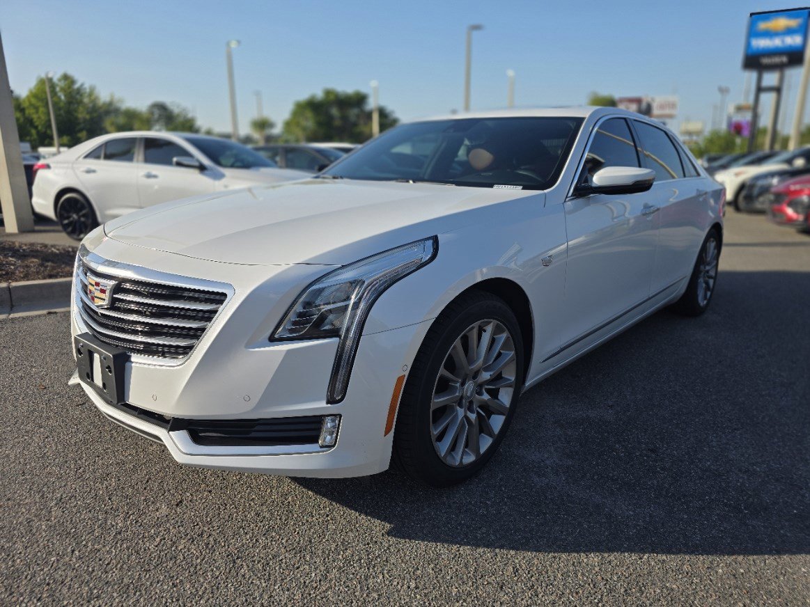 Used 2017 Cadillac CT6 Luxury image 1