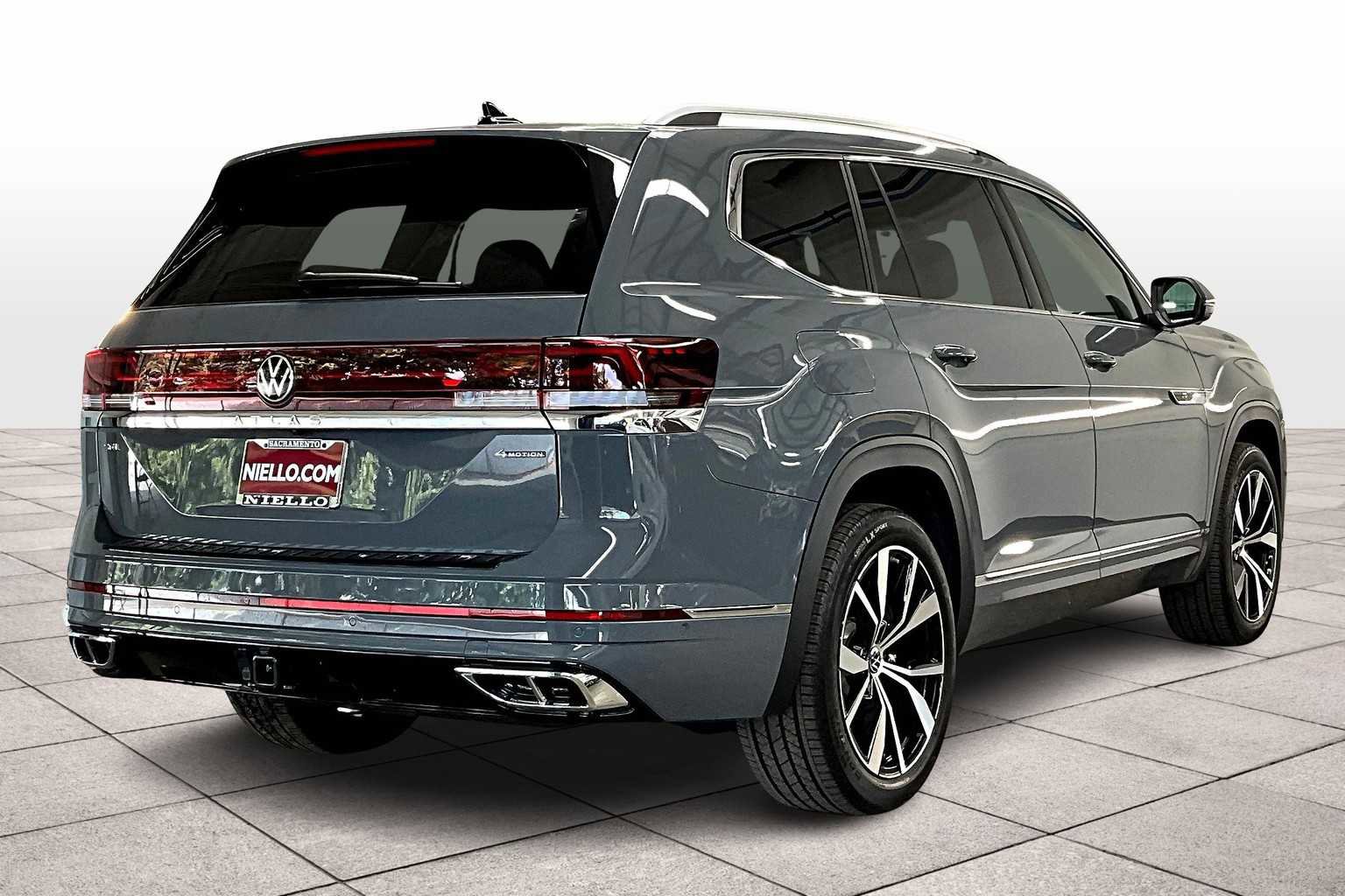 New 2026 Volkswagen Atlas SEL Premium R-Line image 4