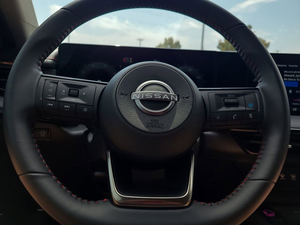 Certified 2026 Nissan Kicks SR w/ Cold Weather Package FWD image 25
