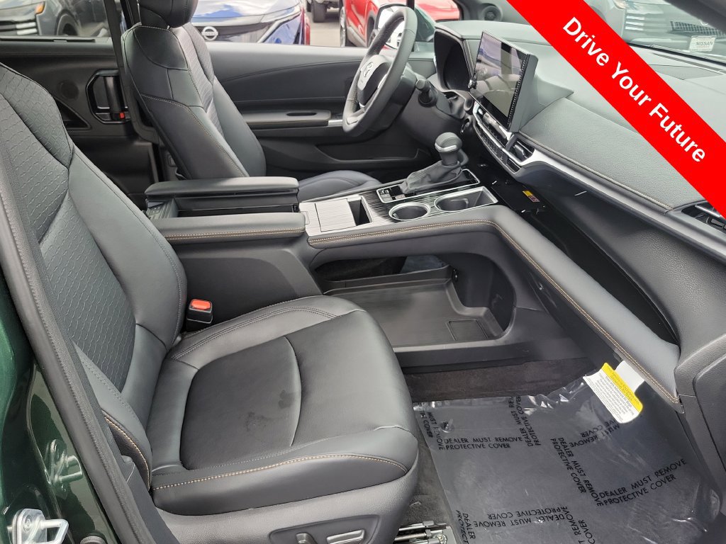 Used 2026 Toyota Sienna XLE Woodland Edition AWD/4WD image 19