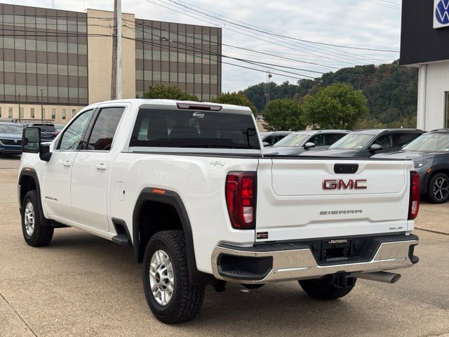 Used 2022 GMC Sierra 2500 SLE AWD/4WD image 4