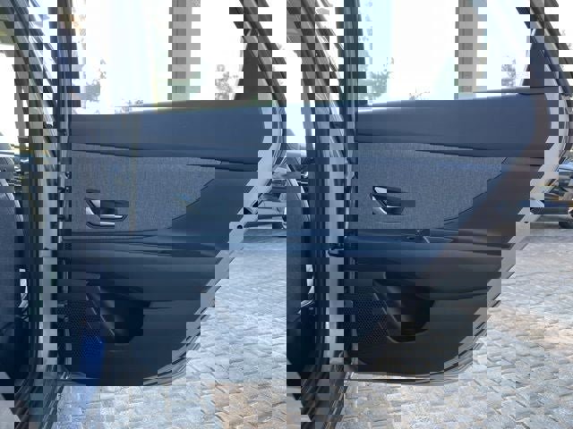 New 2026 Hyundai Elantra Limited image 19