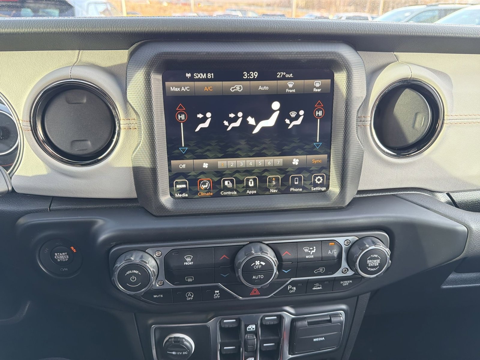 Used 2021 Jeep Wrangler Unlimited Sahara image 21